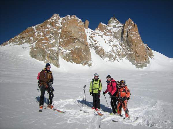 ski randonnée dans le haut de la vallée blanche chamonix