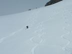 Raid à ski Gemmi - Wildstrubel : descente du Wildstrubel sur Engstligenalp par l'Ammertengletscher
