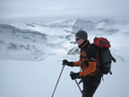 Raid à ski Gemmi - Wildstrubel : descente du Wildstrubel sur Engstligenalp par l'Ammertengletscher