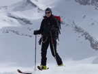 Raid à ski Gemmi - Wildstrubel : descente du Wildstrubel sur Engstligenalp par l'Ammertengletscher