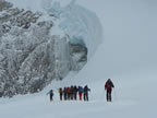 Raid à ski Gemmi - Wildstrubel : descente du Wildstrubel sur Engstligenalp par l'Ammertengletscher
