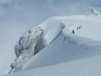 Raid à ski Gemmi - Wildstrubel : descente du Wildstrubel sur Engstligenalp par l'Ammertengletscher