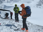 Raid à ski Gemmi - Wildstrubel : descente du Wildstrubel sur Engstligenalp par l'Ammertengletscher