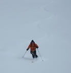 Raid à ski Gemmi - Wildstrubel : descente du Wildstrubel sur Engstligenalp par l'Ammertengletscher